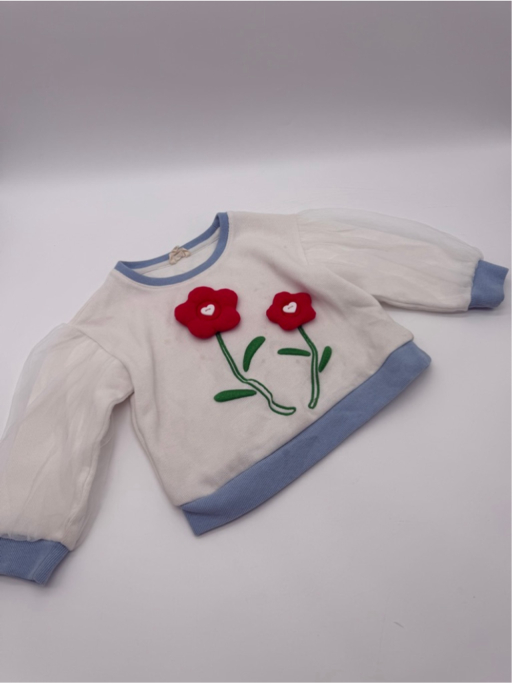 FINDING FOXTALE Sweatshirt Size 4 White Blue with Red Flowers